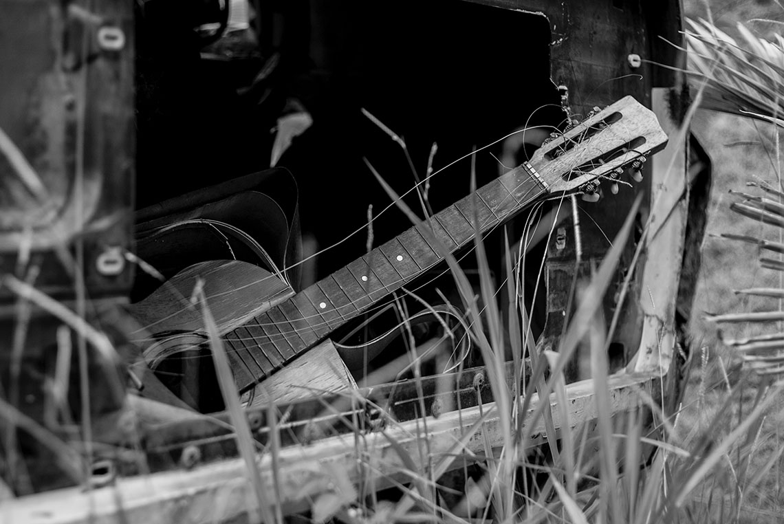 Guitar with broken strings
